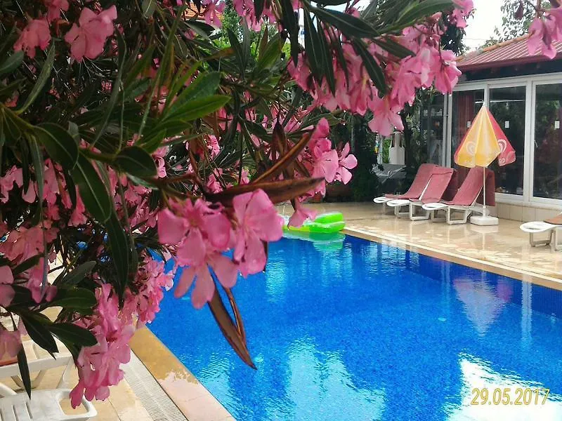 Cc'S Butik Hotel Oludeniz Guest house